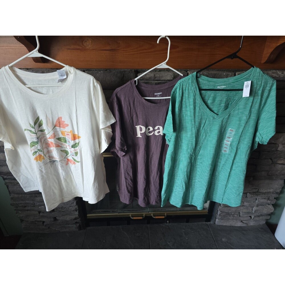 Pack Of 4 Old Navy XXL Shirts Woman